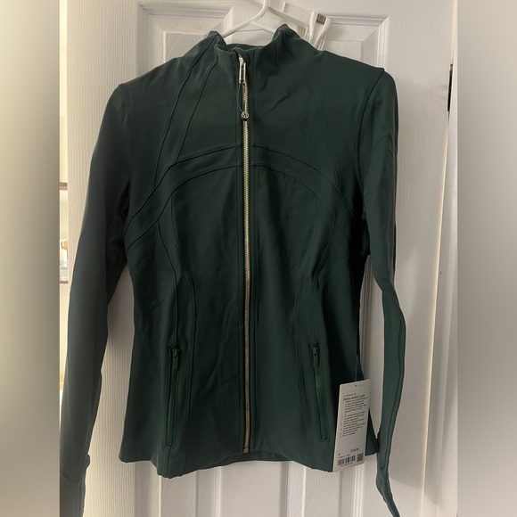Lululemon Define Jacket - BNWT Everglades Green size 8 - Picture 2 of 4